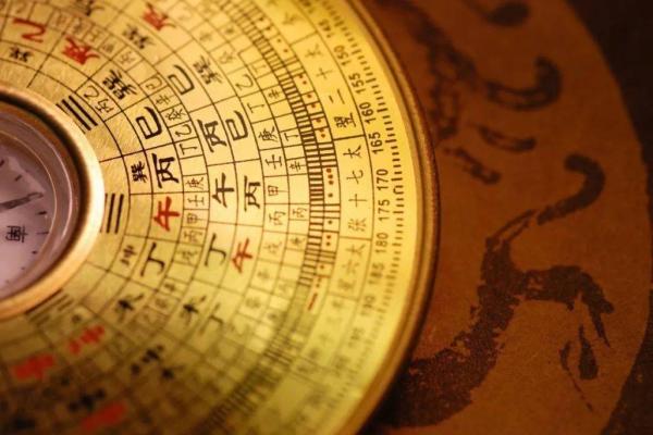 风水图片如何影响家居布局与气场流动 风水图片如何影响家居布局与气场流动