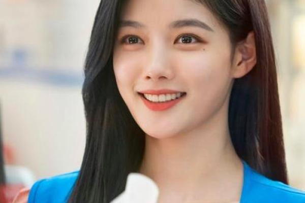 童星八字解析:如何影响他们的演艺生涯与发展轨迹 童星八字解析:如何影响他们的演艺生涯与发展轨迹