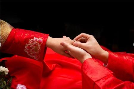 探索双妻命的深层含义及其对婚姻的影响