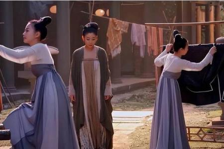 古代丫鬟名字的文化内涵与命名习俗探析