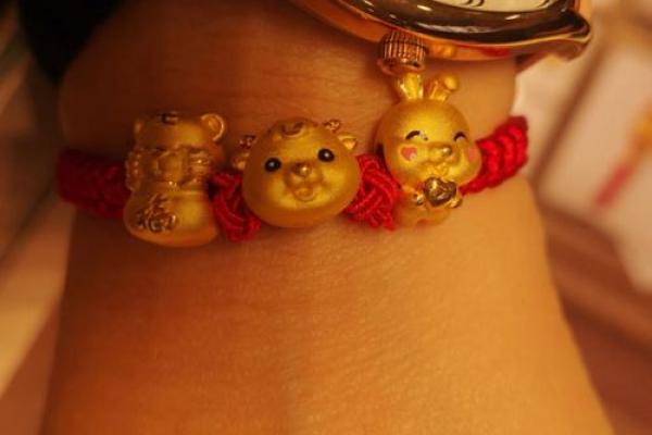 猪年羊运势全面解析:运程大揭秘 猪年羊运势全面解析:运程大揭秘