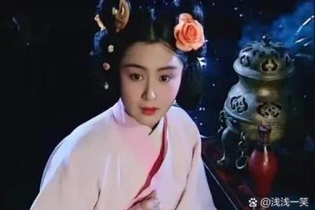 从历史到虚构：女角色名字的演变与意义