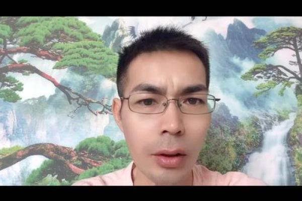 从高官祖坟风水看家族权力与财富的传承 从高官祖坟风水看家族权力与财富的传承