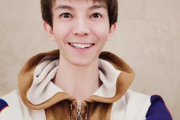 郭敬明八字分析:一生风云背后,命运给了他什么? 郭敬明八字分析:一生风云背后,命运给了他什么?