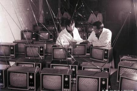 1997年万年历：时光流转中的珍贵记忆