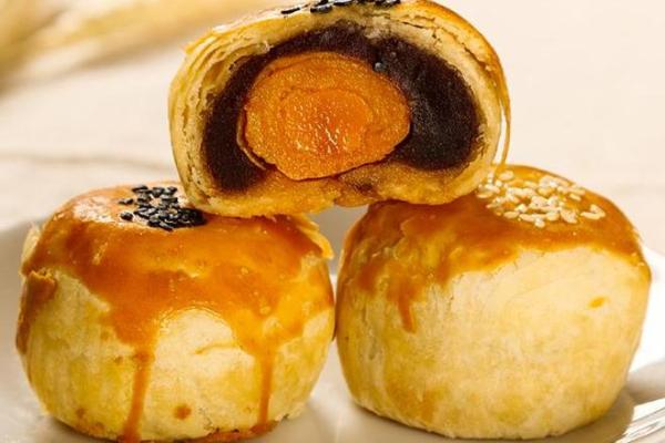 从红豆名字看中国古代的文化符号